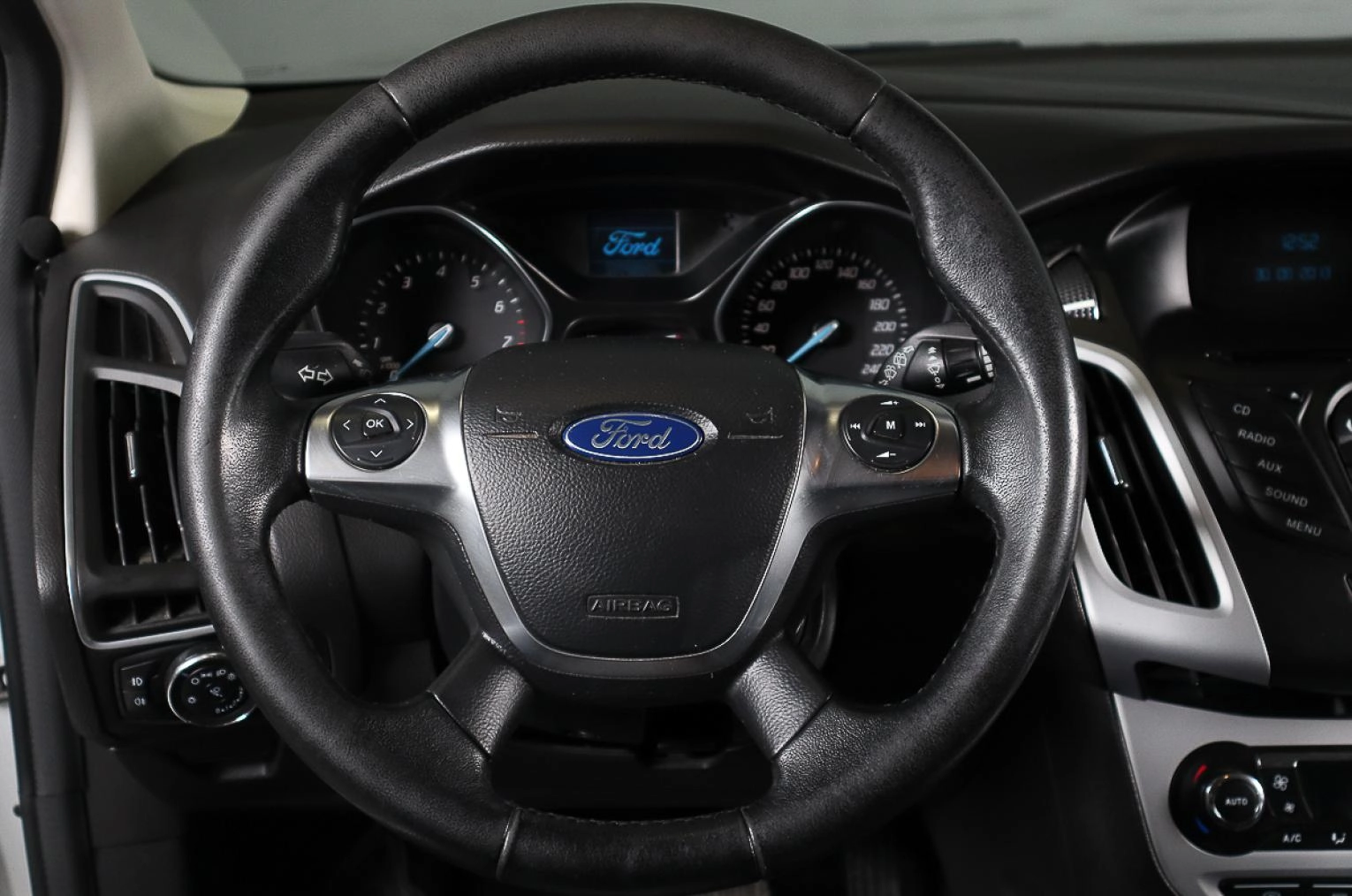 Ford Focus 10 из 15