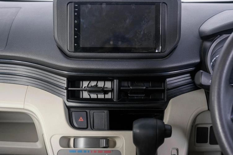 Daihatsu Move 16 из 19