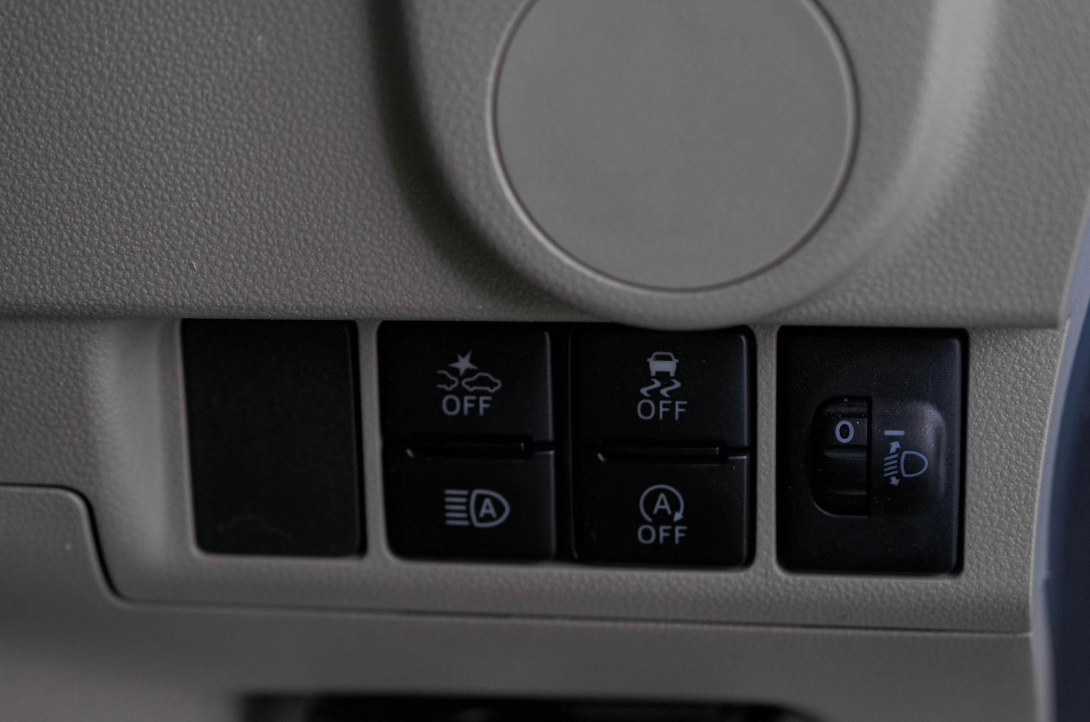 Daihatsu Move 18 из 19