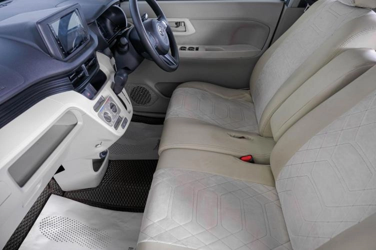 Daihatsu Move 8 из 19