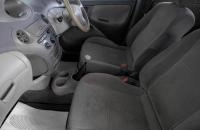 Toyota Platz 8 из 19