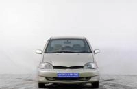 Toyota Platz 2 из 19