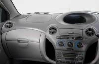 Toyota Platz 12 из 19