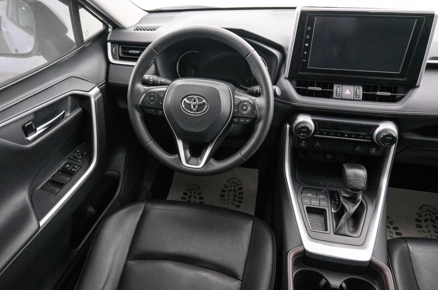 Toyota RAV4 9 из 25