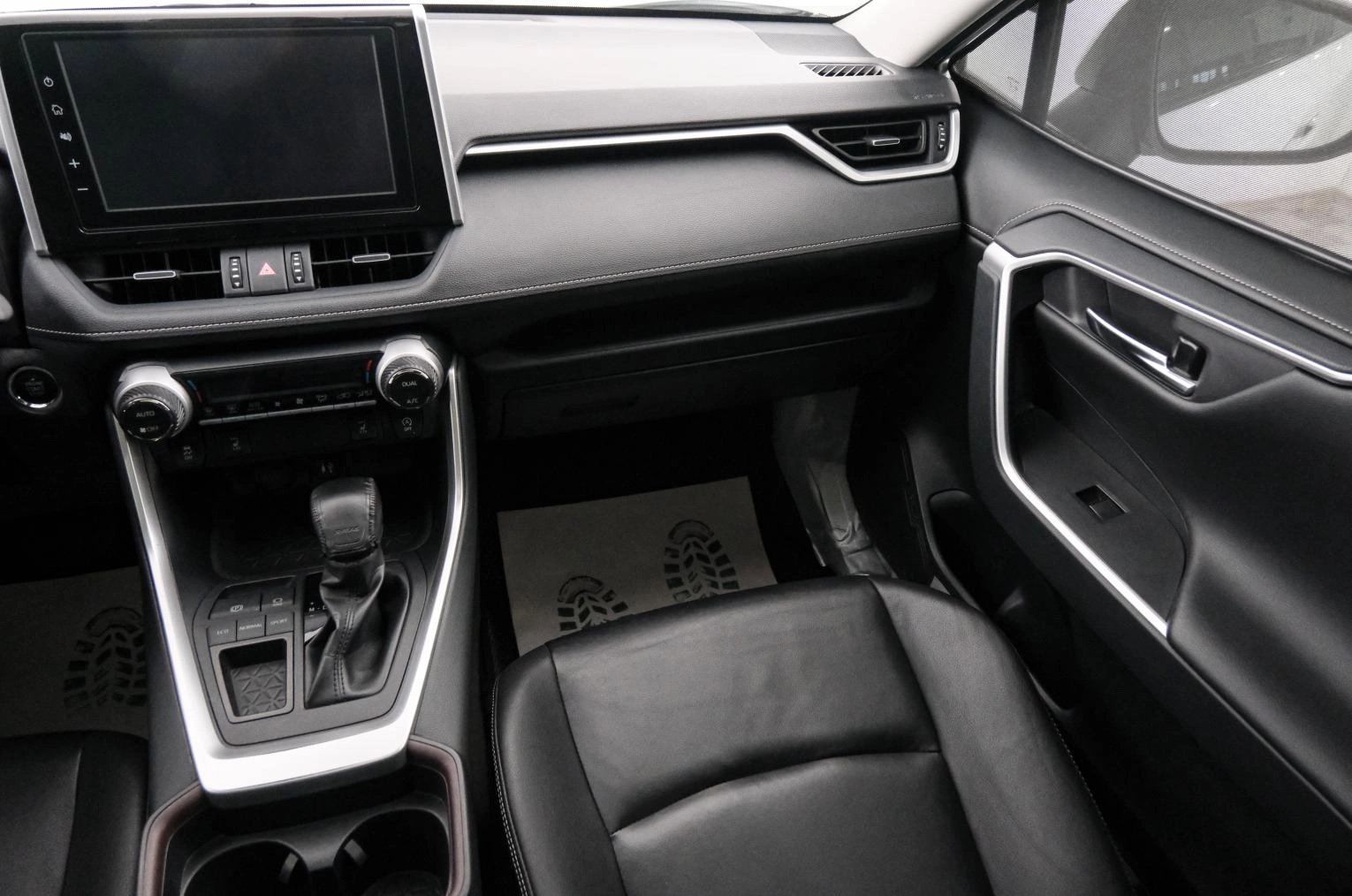 Toyota RAV4 11 из 25