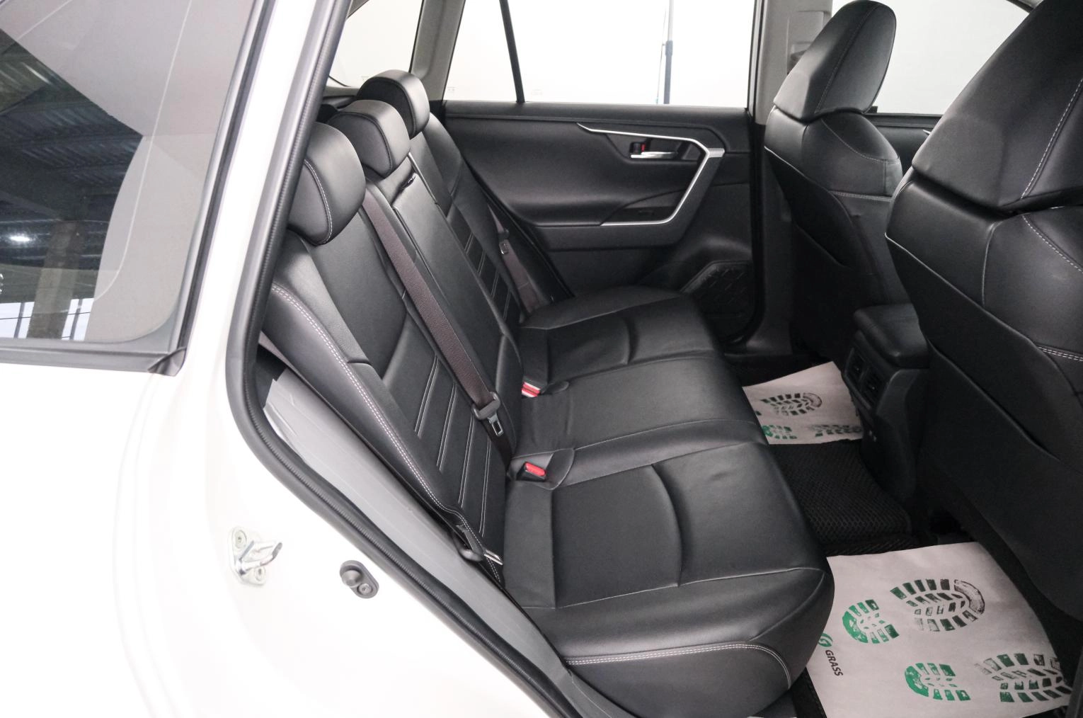 Toyota RAV4 24 из 25