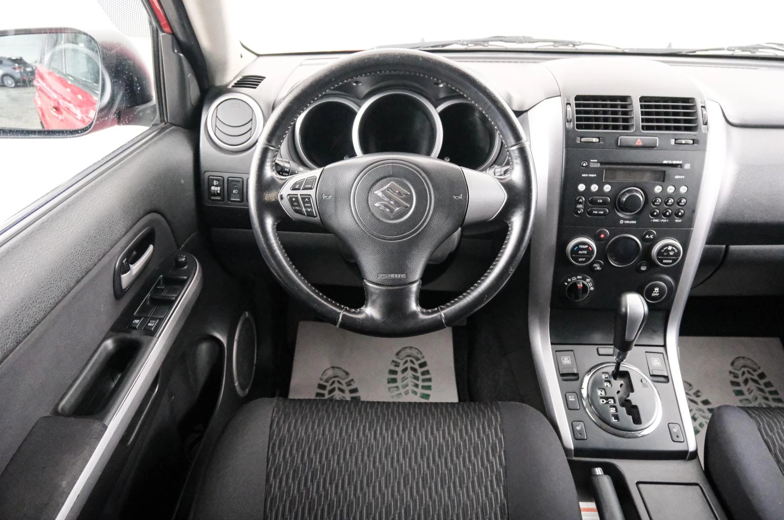 Suzuki Grand Vitara 14 из 22