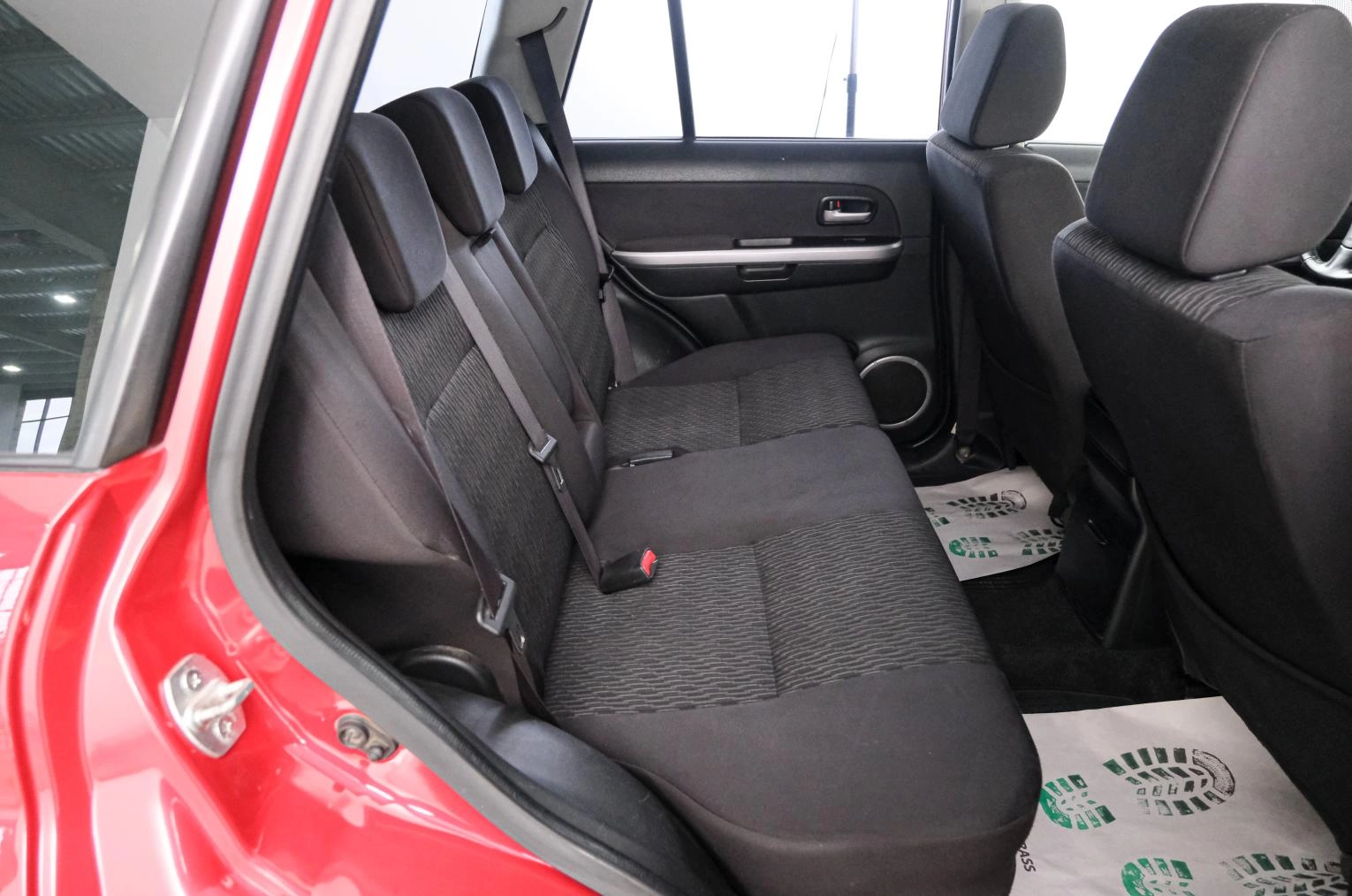 Suzuki Grand Vitara 21 из 22