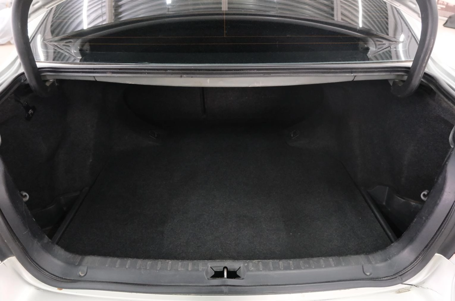 Toyota Avensis 24 из 24