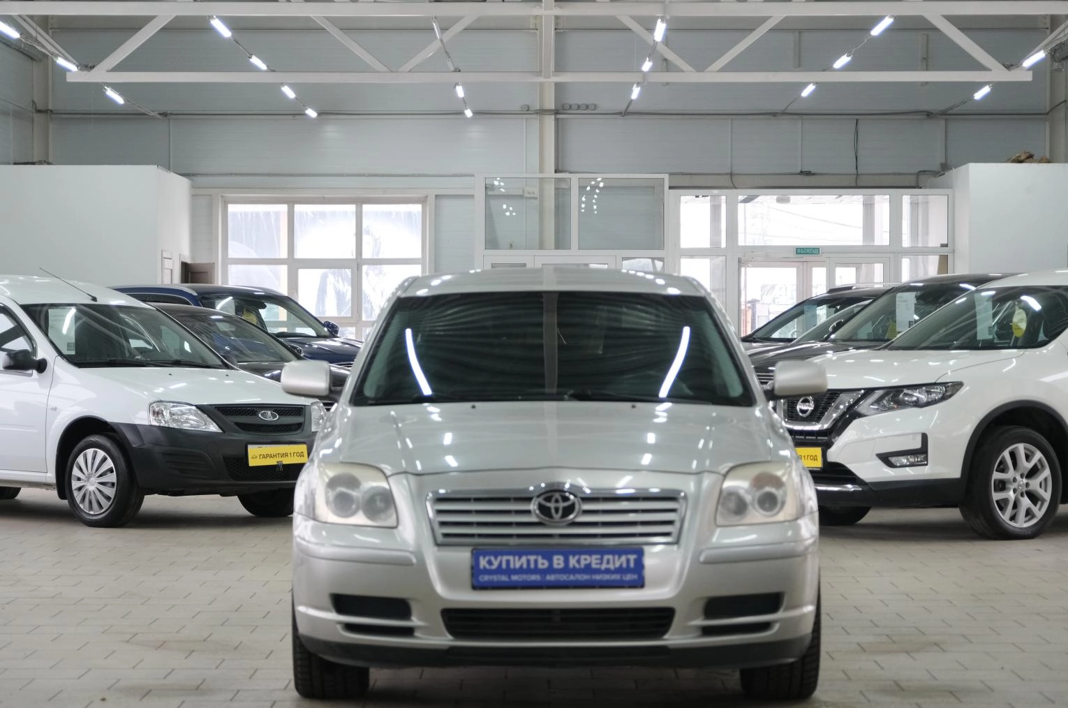 Toyota Avensis 2 из 24