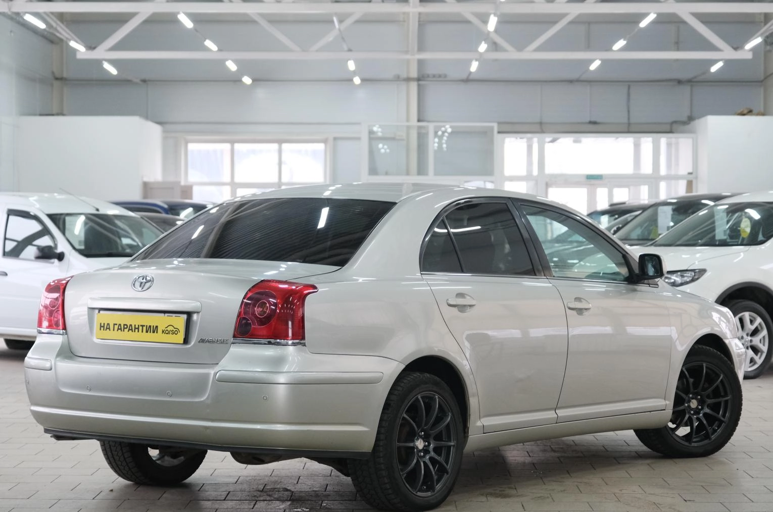 Toyota Avensis 6 из 24