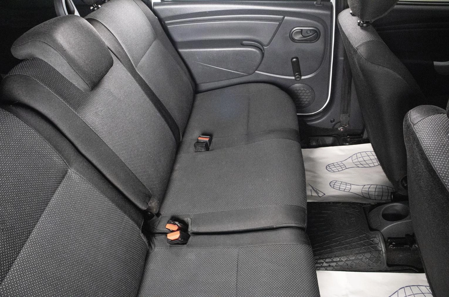 ВАЗ (LADA) Largus 13 из 16