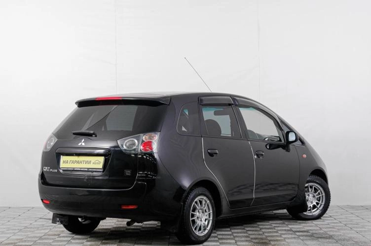 Mitsubishi Colt 6 из 6