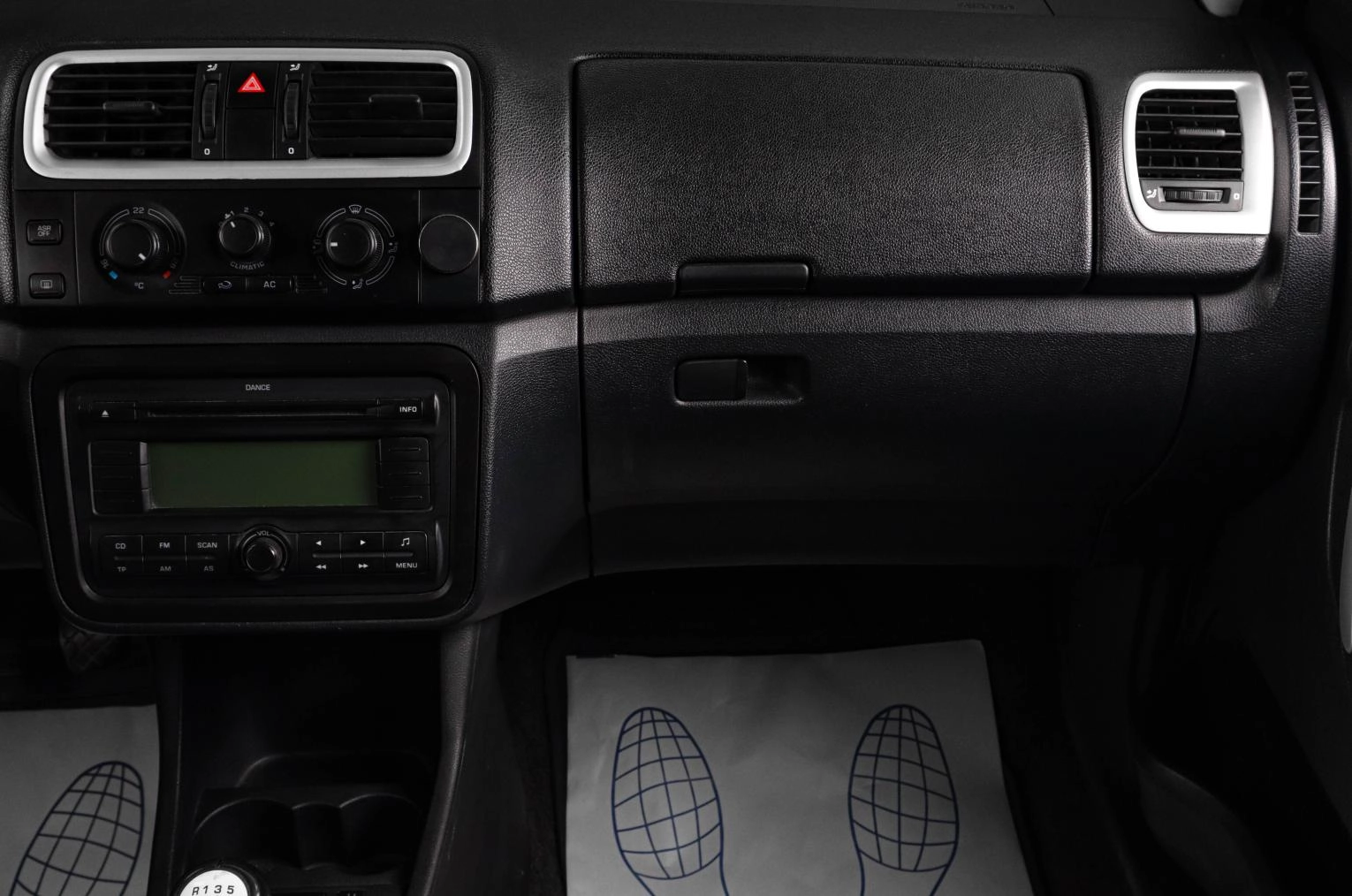 Skoda Roomster 13 из 16