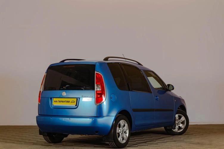 Skoda Roomster 4 из 5