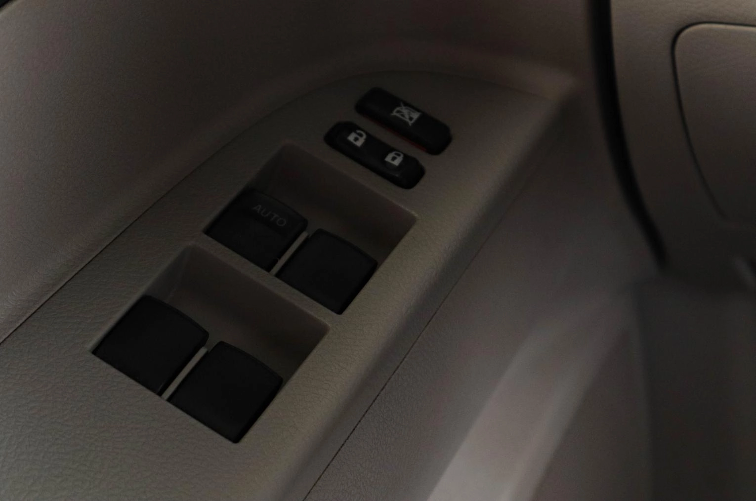 Toyota Highlander 9 из 16