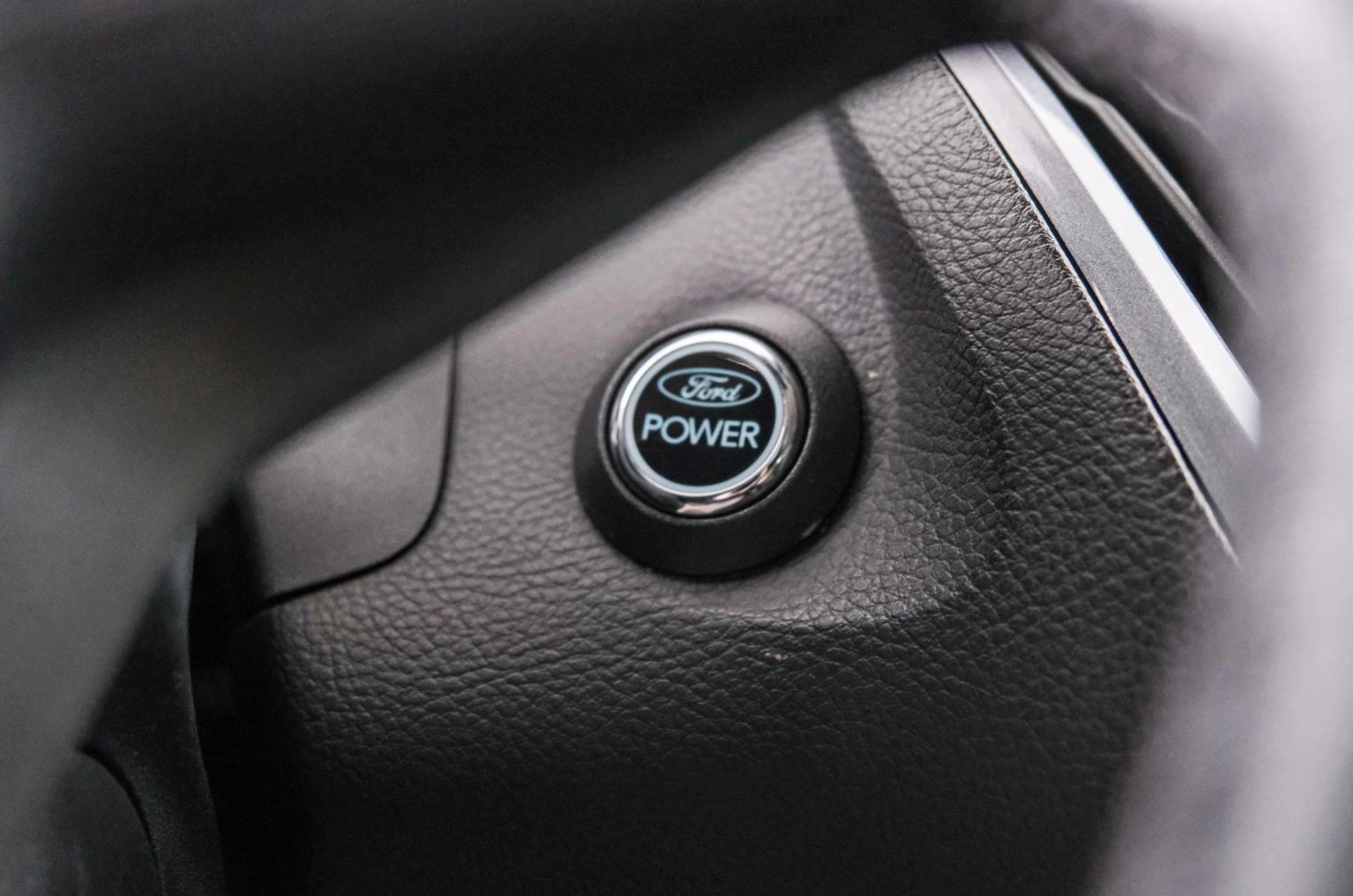 Ford Focus 18 из 23