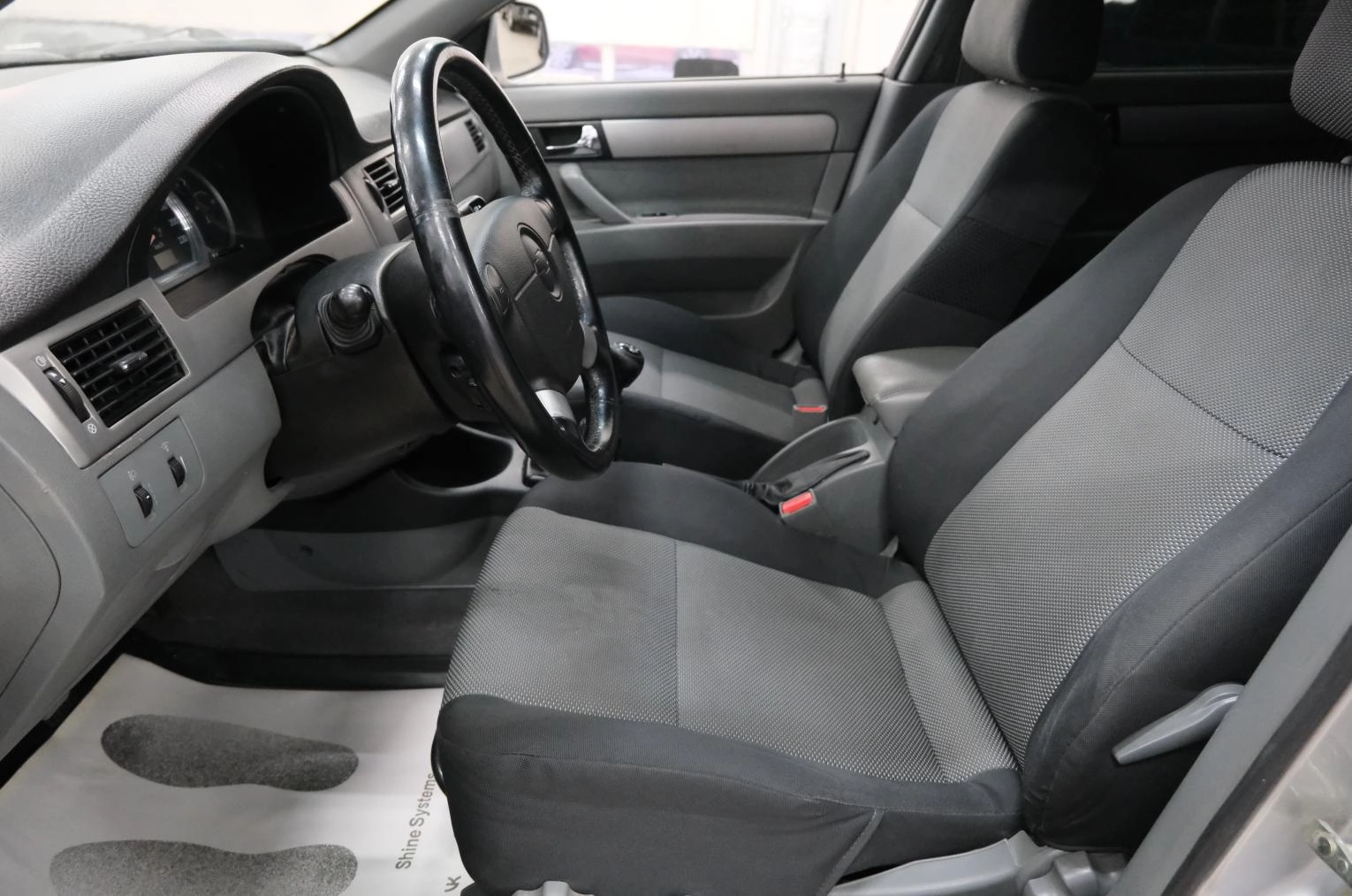 Chevrolet Lacetti 7 из 24