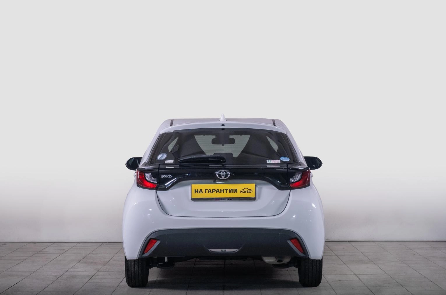 Toyota Yaris 4 из 23