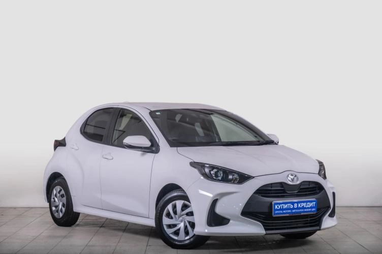 Toyota Yaris 1 из 5