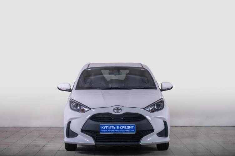 Toyota Yaris 3 из 5