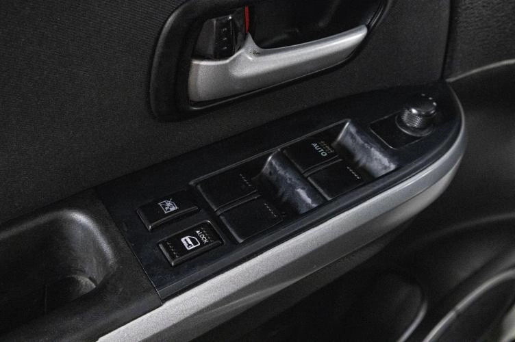 Suzuki Grand Vitara 7 из 17