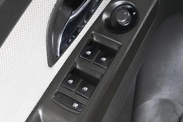 Chevrolet Cruze 7 из 16