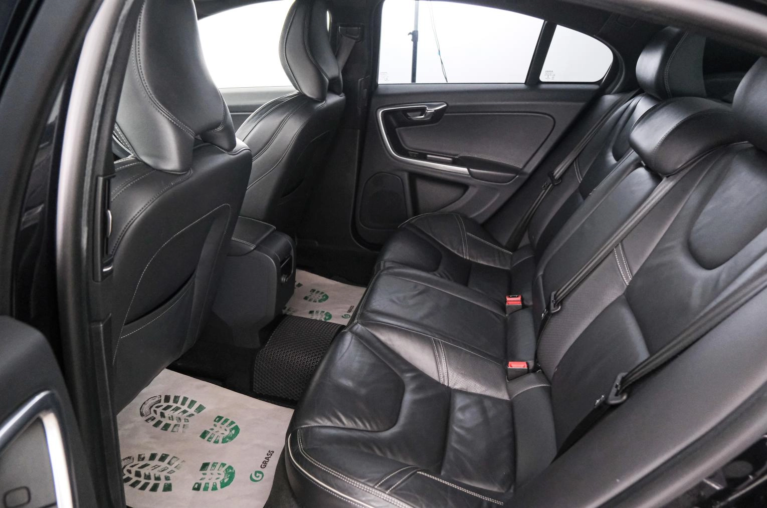 Volvo S60 20 из 22