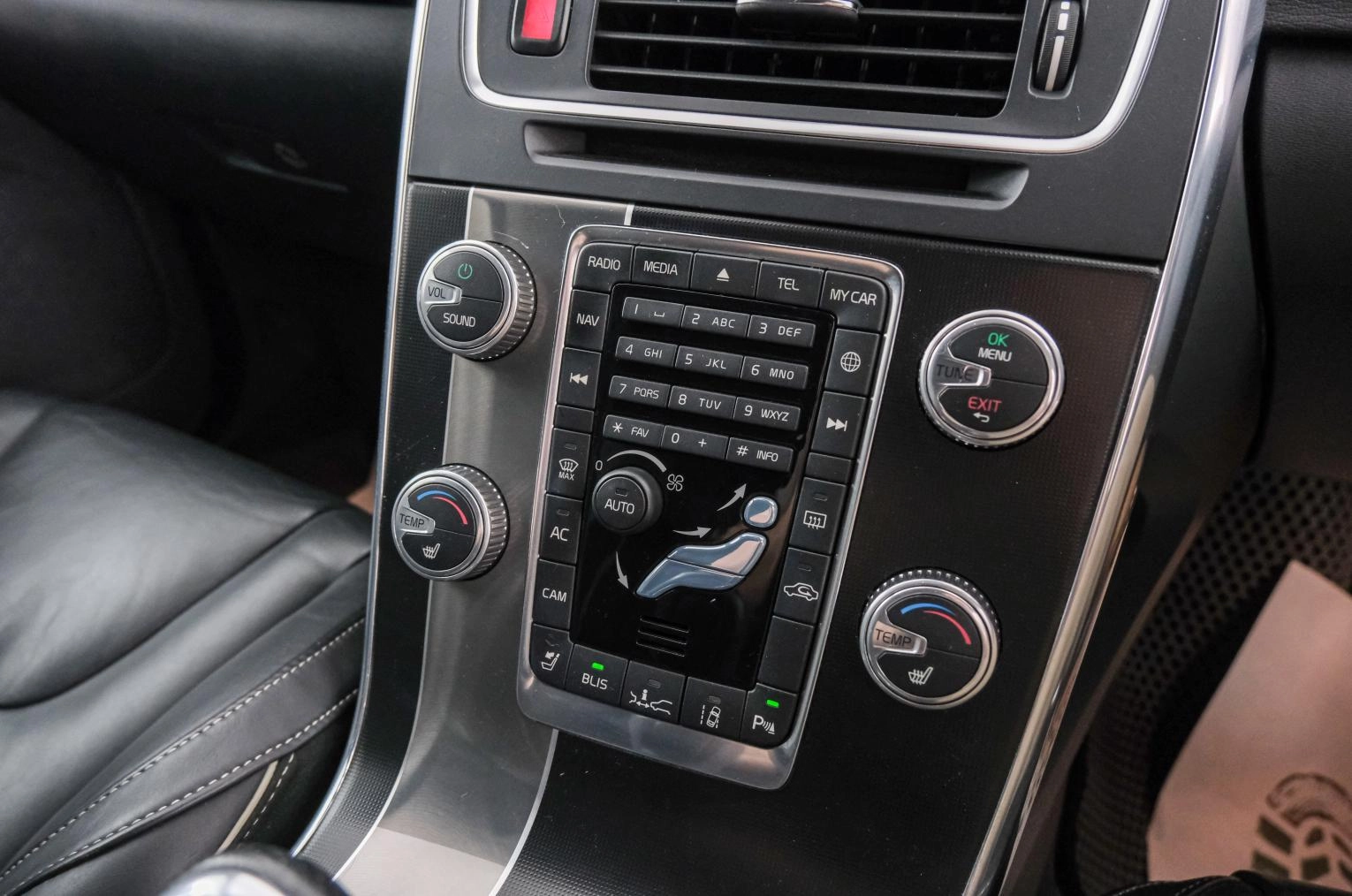 Volvo S60 16 из 22