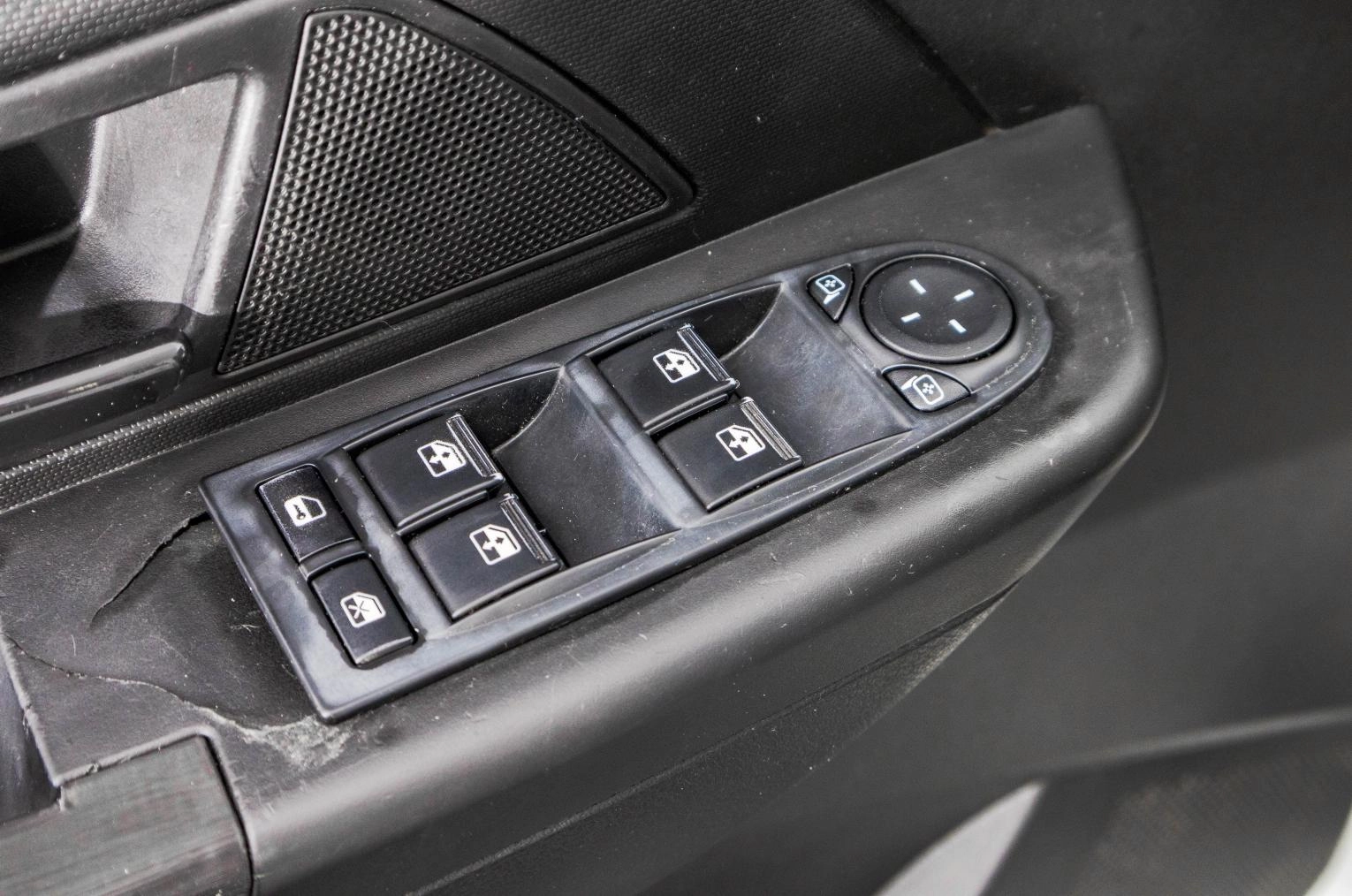 УАЗ Patriot 12 из 26