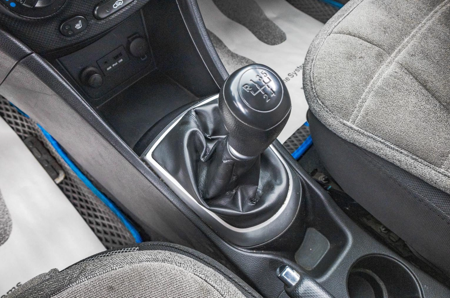 Hyundai Solaris 20 из 25