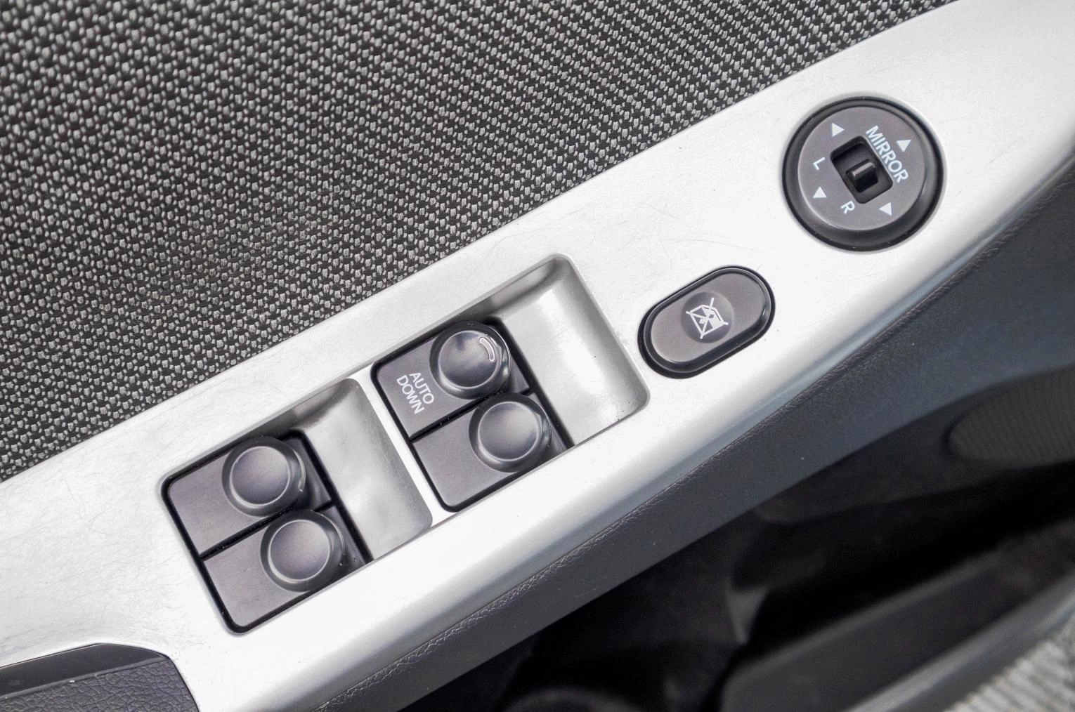 Hyundai Solaris 11 из 25