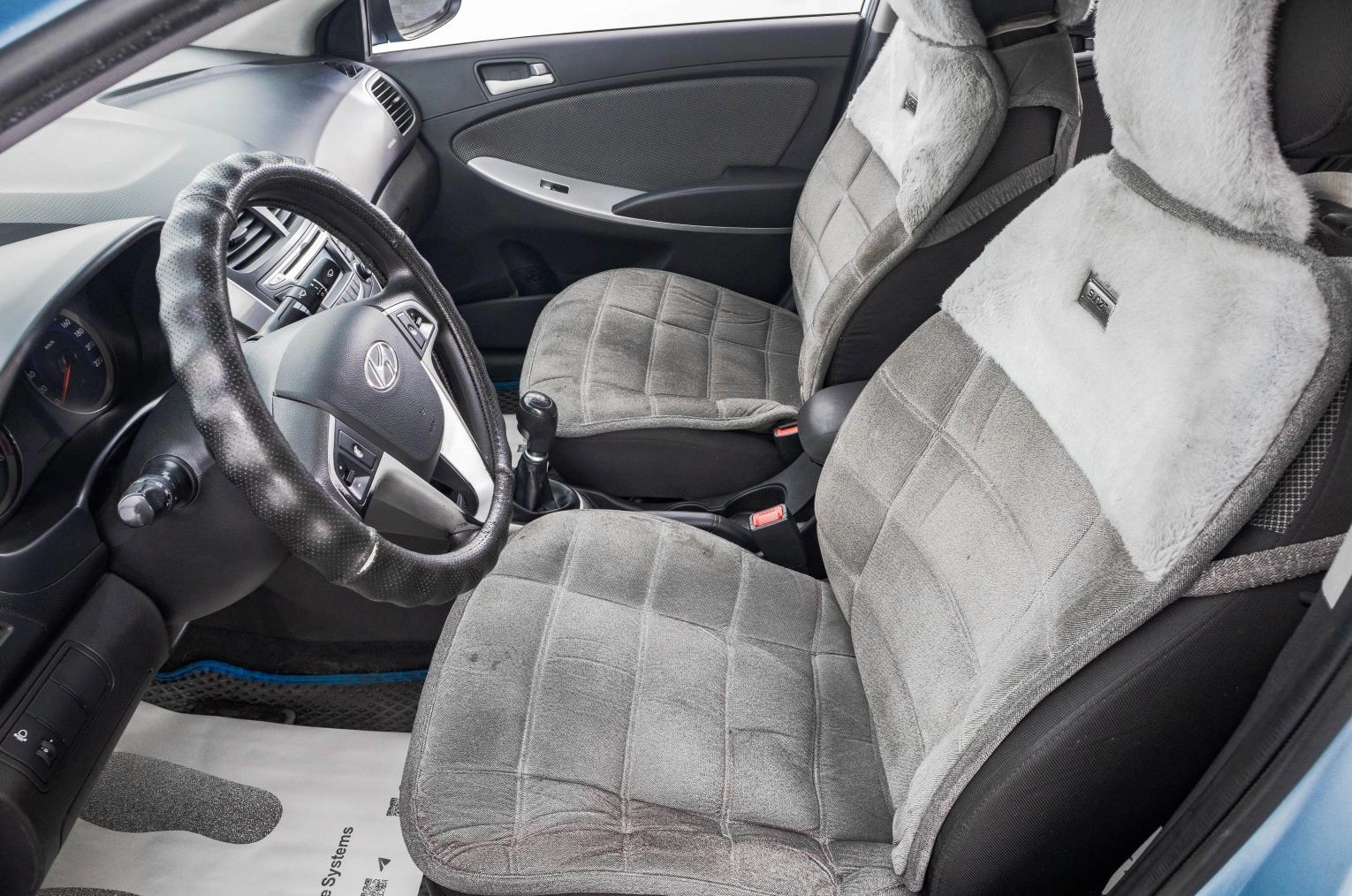 Hyundai Solaris 10 из 25