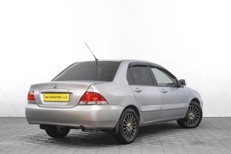 Mitsubishi Lancer 4 из 5