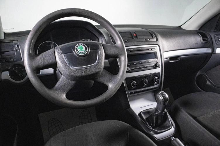 Skoda Octavia 11 из 16