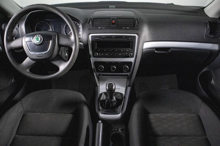 Skoda Octavia 12 из 16