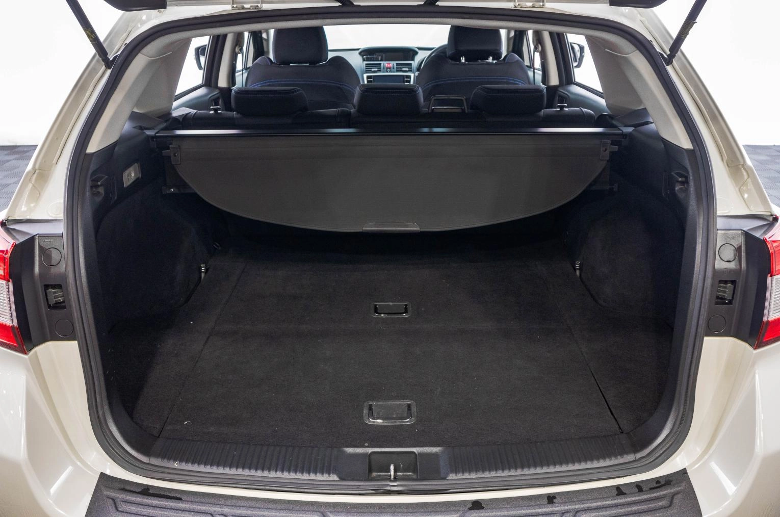 Subaru Levorg 27 из 27