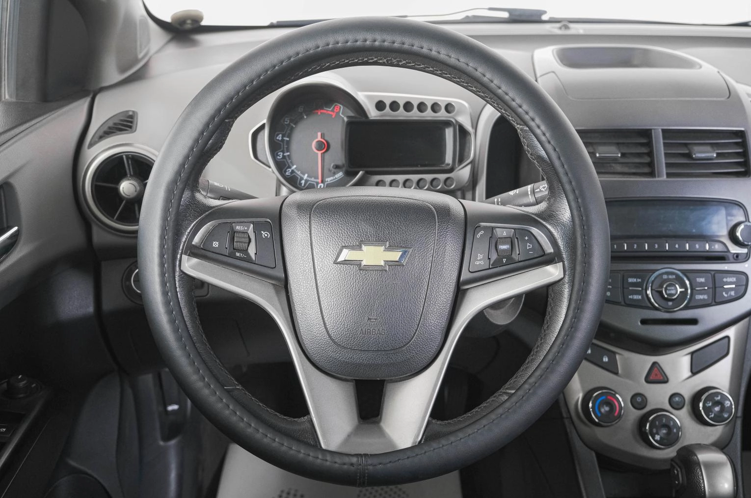 Chevrolet Aveo 15 из 22
