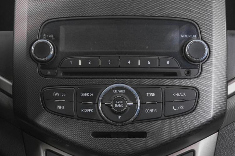 Chevrolet Aveo 18 из 22