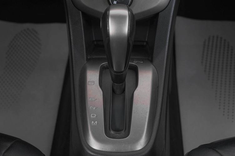 Chevrolet Aveo 20 из 22