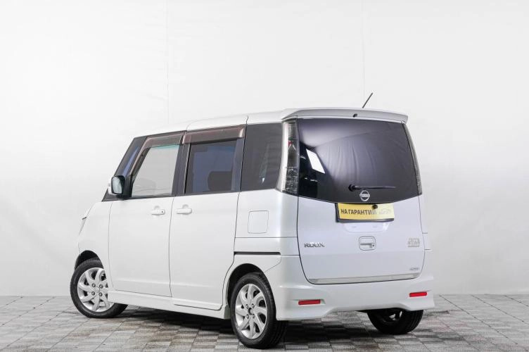 Nissan Roox 4 из 5