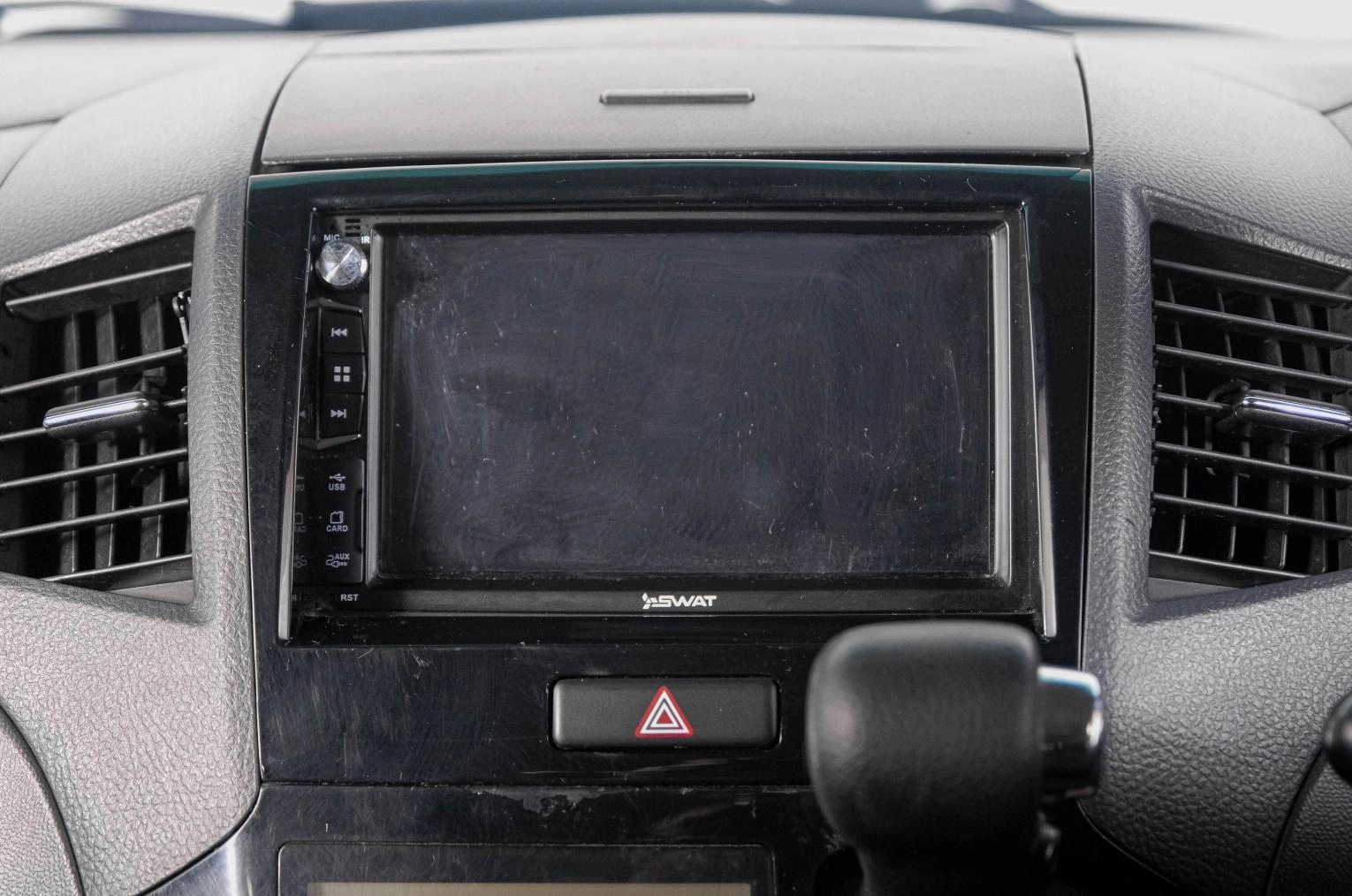 Nissan Roox 17 из 20