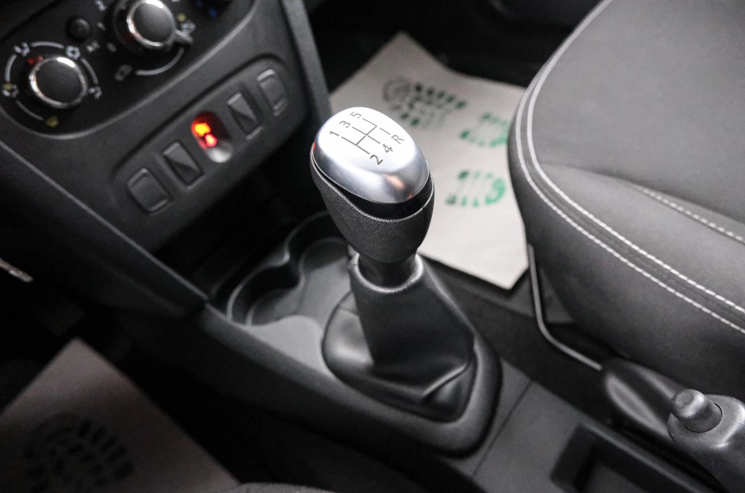 Renault Sandero Stepway 16 из 23