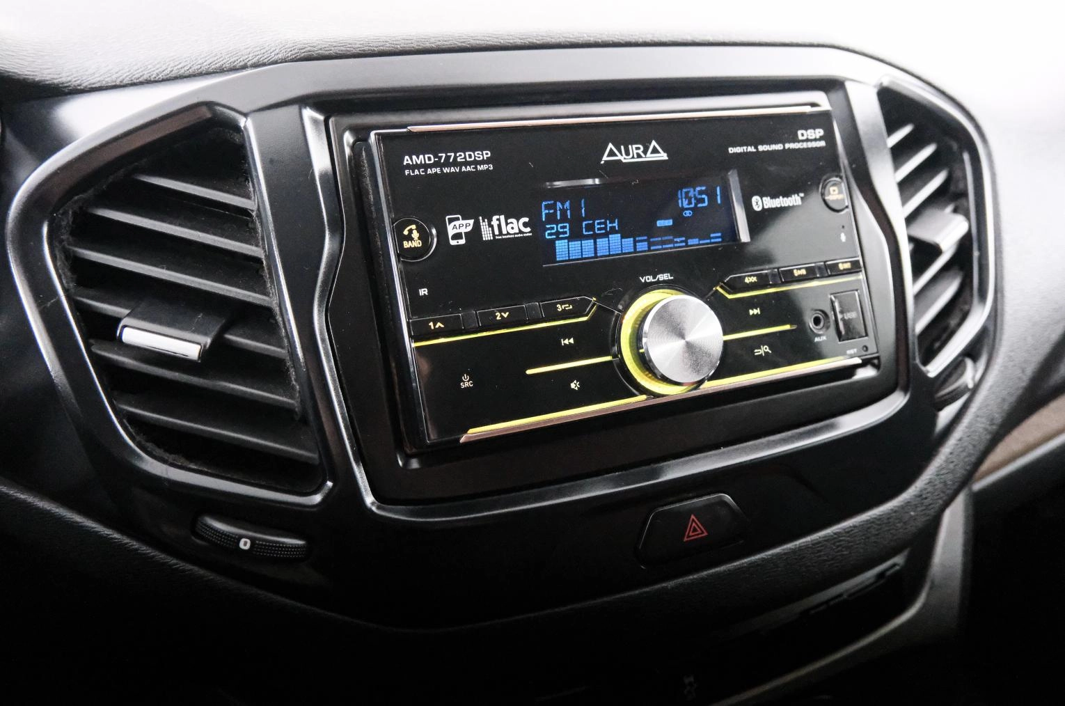 ВАЗ (LADA) Vesta 15 из 23