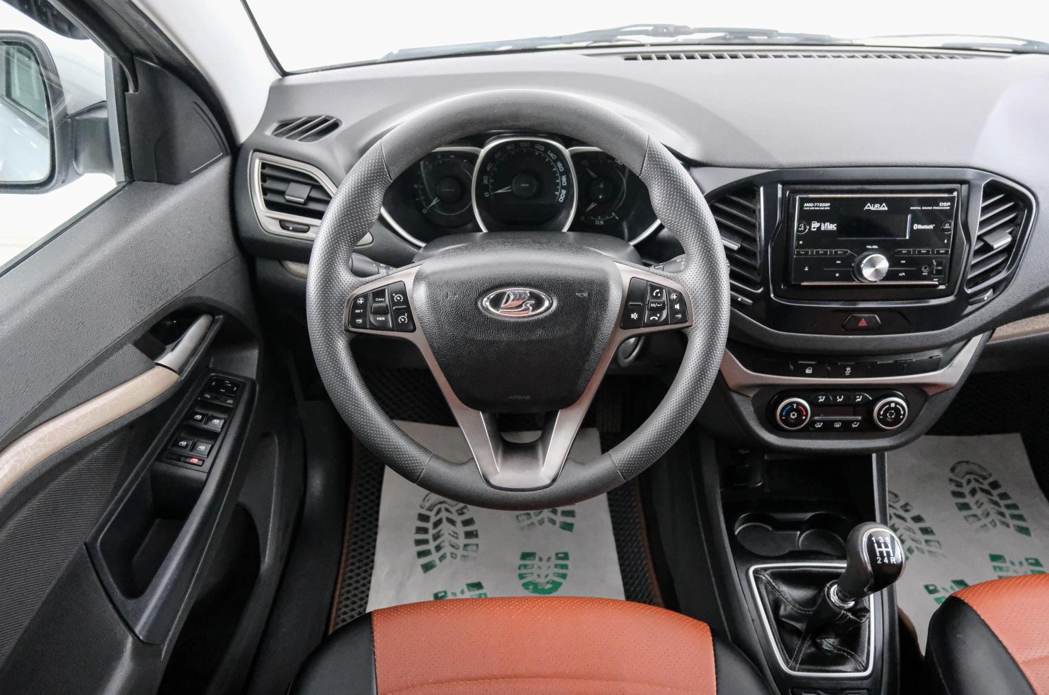 ВАЗ (LADA) Vesta 14 из 23