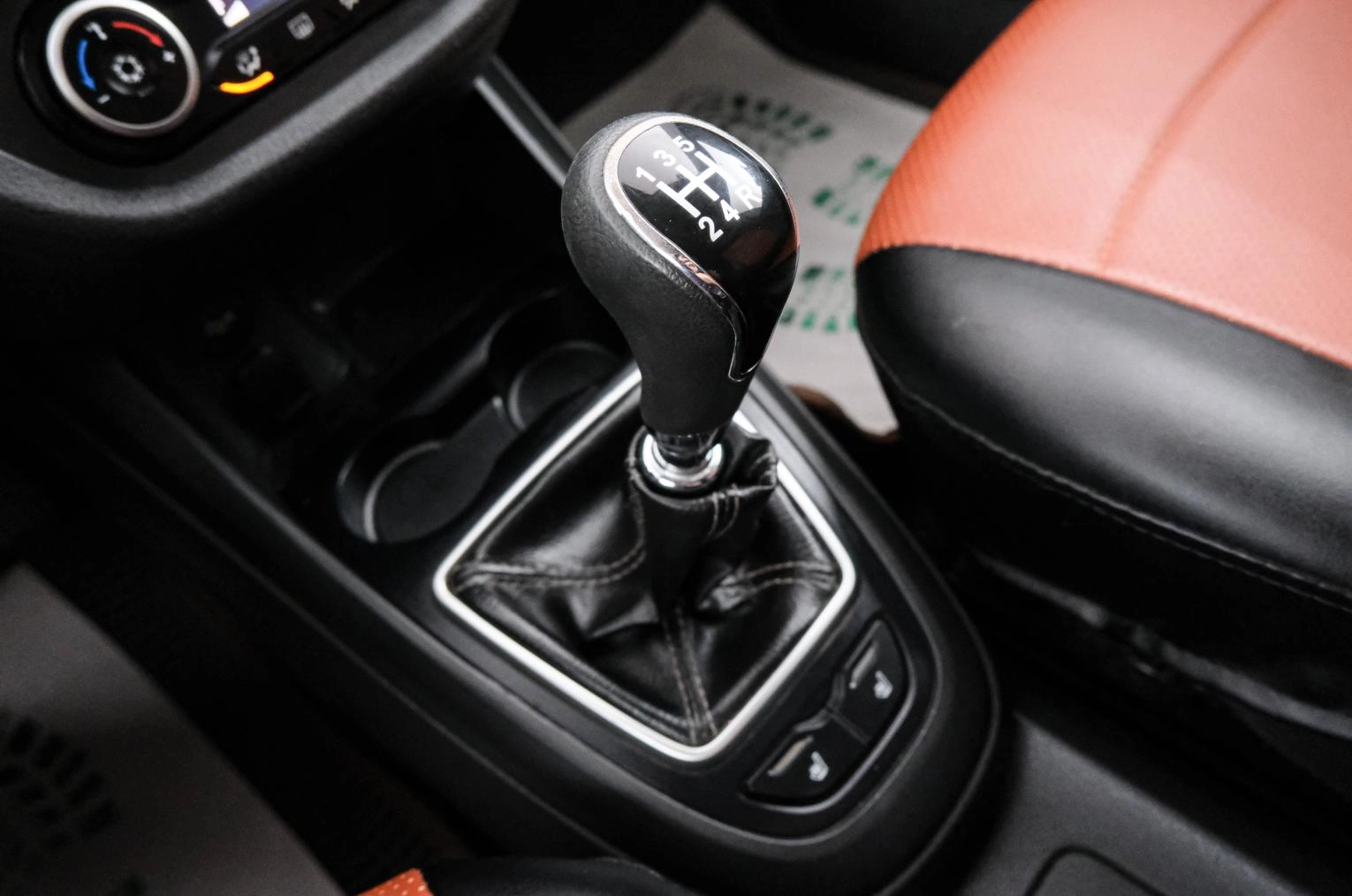 ВАЗ (LADA) Vesta 16 из 23