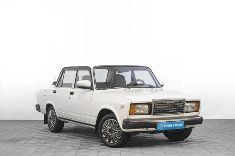 ВАЗ (LADA) 2107 1 из 5