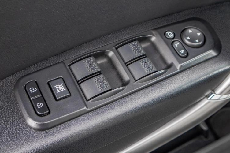 FAW Besturn X80 13 из 29