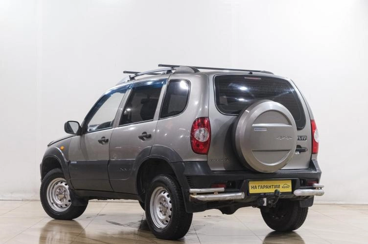 Chevrolet Niva 4 из 5