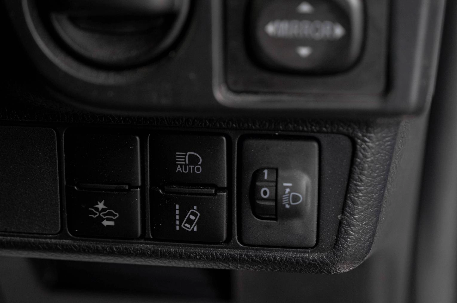 Toyota Corolla Fielder 20 из 21